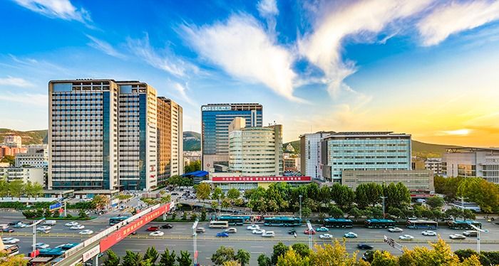 智慧医院绽放光彩的背后，是千佛山医院的创新数据底座