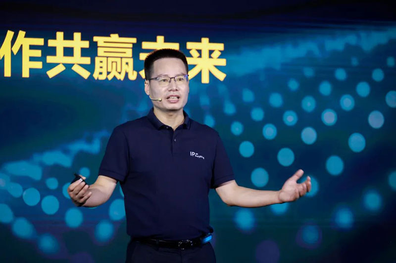 不谈旗舰的华为数通，只为千万中小企业行稳致远注入力量