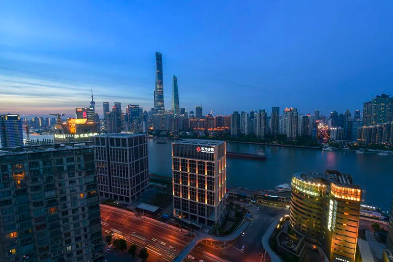 为金融科技创新装上“数据管理引擎”，东方证券数智转型稳稳的